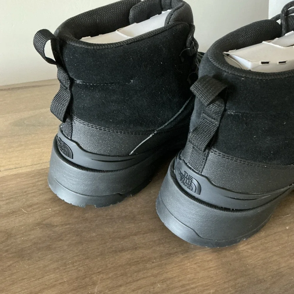 The North Face Glenclyffe Urban Boots Unisex Men's 9.5 Women's 11 Triple Black